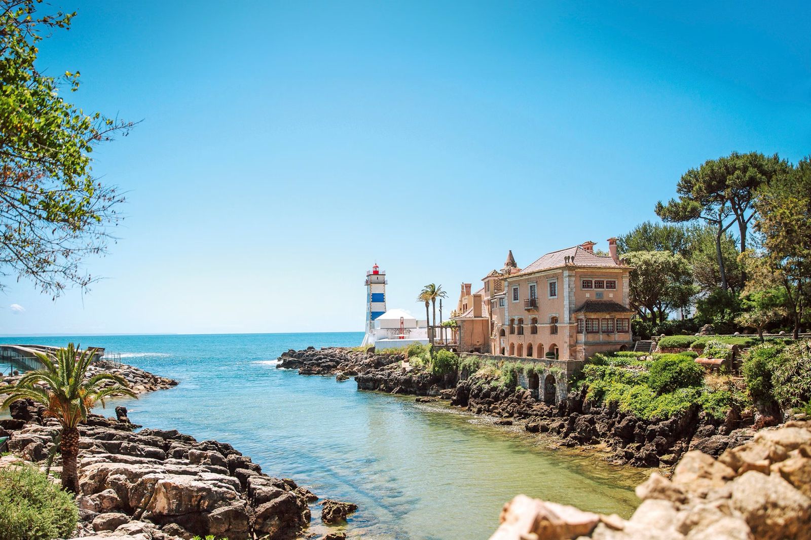 Santa Marta lighthouse and bay near Cascais Vacation villa in Cascais, Portugal